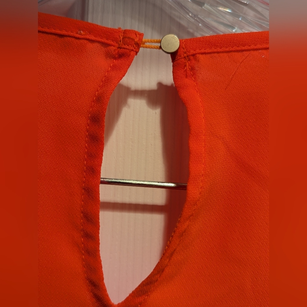 Skies Are Blue Stitch Fix Satin Orange Polyester Blouse Top Sz Small *GUC - Picture 8 of 13